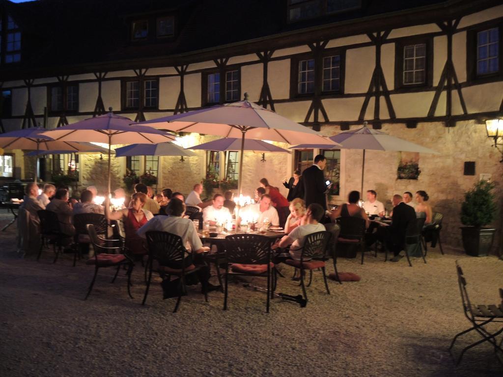 ホテル Burg Katzenstein Katzenstein  エクステリア 写真