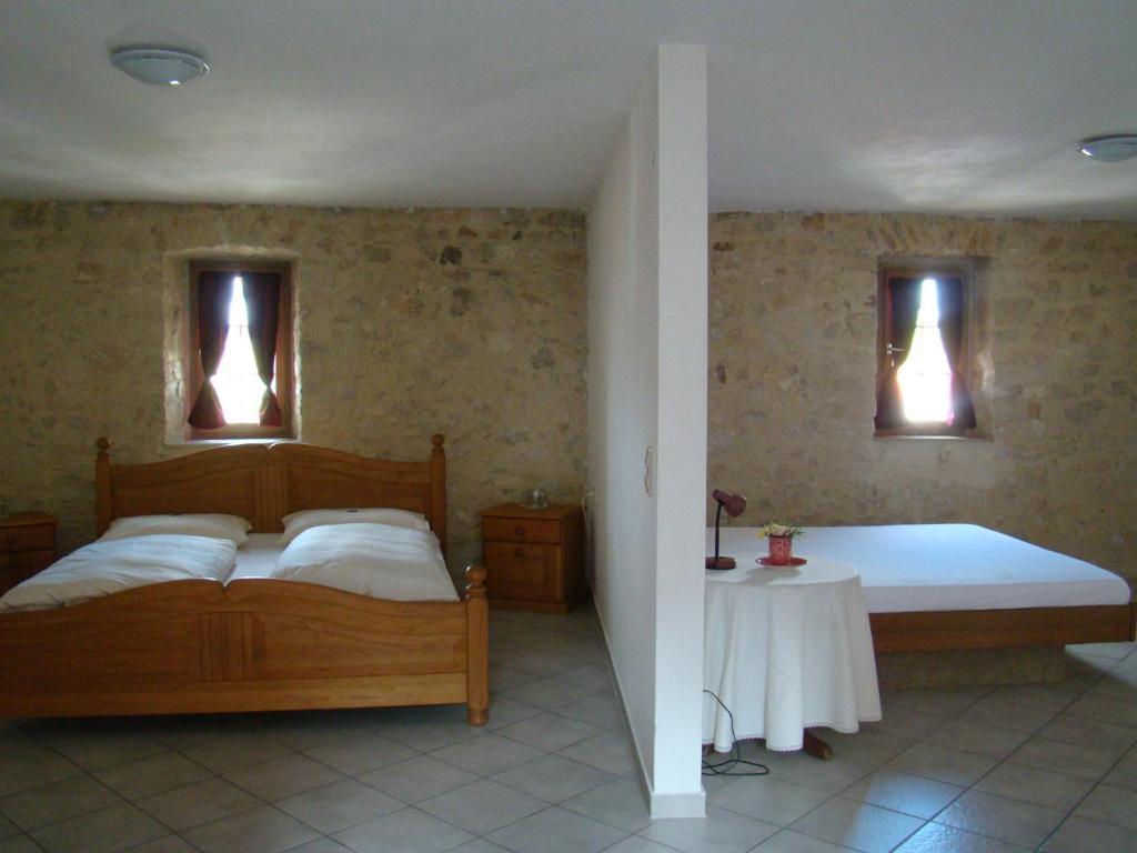 ホテル Burg Katzenstein Katzenstein  部屋 写真